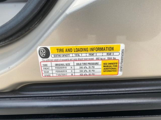 2009 Gold Mist Metallic /Light Titanium GMC Acadia SLT2 LOW MILES LEATHER (1GKER33D89J) with an 3.6L SIDI V6 Engine engine, Automatic transmission, located at 4701 North Dixie Hwy, Pompano Beach, FL, 33064, (954) 422-2889, 26.240938, -80.123474 - OUR WEBPAGE FLORIDACARS1.COM HAS OVER 100 PHOTOS AND FREE CARFAX LINK 2009 GMC ACADIA SLT-2 LEATHER 3RD ROW SUNROOF LOW MILES VIN: 1GKER33D89J136397 1 G K E R 3 3 D 8 9 J 1 3 6 3 9 7 4 DOOR WAGON/SPORT UTILITY 3.6L V6 F DOHC 24V GASOLINE 24 MPG FRONT WHEEL DRIVE Features ABS Brakes Air Conditioning - Photo#72