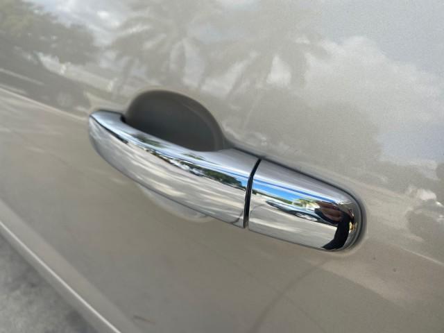 2009 Gold Mist Metallic /Light Titanium GMC Acadia SLT2 LOW MILES LEATHER (1GKER33D89J) with an 3.6L SIDI V6 Engine engine, Automatic transmission, located at 4701 North Dixie Hwy, Pompano Beach, FL, 33064, (954) 422-2889, 26.240938, -80.123474 - OUR WEBPAGE FLORIDACARS1.COM HAS OVER 100 PHOTOS AND FREE CARFAX LINK 2009 GMC ACADIA SLT-2 LEATHER 3RD ROW SUNROOF LOW MILES VIN: 1GKER33D89J136397 1 G K E R 3 3 D 8 9 J 1 3 6 3 9 7 4 DOOR WAGON/SPORT UTILITY 3.6L V6 F DOHC 24V GASOLINE 24 MPG FRONT WHEEL DRIVE Features ABS Brakes Air Conditioning - Photo#75