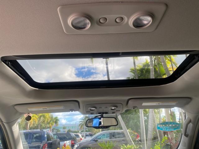 2009 Gold Mist Metallic /Light Titanium GMC Acadia SLT2 LOW MILES LEATHER (1GKER33D89J) with an 3.6L SIDI V6 Engine engine, Automatic transmission, located at 4701 North Dixie Hwy, Pompano Beach, FL, 33064, (954) 422-2889, 26.240938, -80.123474 - OUR WEBPAGE FLORIDACARS1.COM HAS OVER 100 PHOTOS AND FREE CARFAX LINK 2009 GMC ACADIA SLT-2 LEATHER 3RD ROW SUNROOF LOW MILES VIN: 1GKER33D89J136397 1 G K E R 3 3 D 8 9 J 1 3 6 3 9 7 4 DOOR WAGON/SPORT UTILITY 3.6L V6 F DOHC 24V GASOLINE 24 MPG FRONT WHEEL DRIVE Features ABS Brakes Air Conditioning - Photo#91