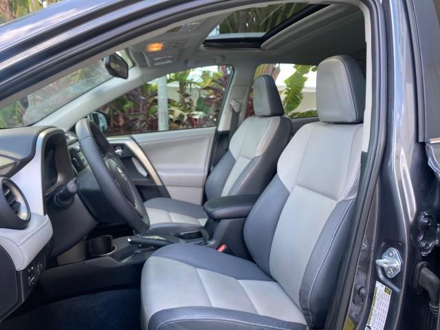 2013 Magnetic Gray Metallic /Ash Toyota RAV4 Limited LOW MILES 41,052 1 OWNER (2T3YFREVXDW) with an 2.5L DOHC SFI 16-Valve I4 Engine engine, Automatic transmission, located at 4701 North Dixie Hwy, Pompano Beach, FL, 33064, (954) 422-2889, 26.240938, -80.123474 - OUR WEBPAGE FLORIDACARS1.COM HAS OVER 100 PHOTOS AND FREE CARFAX LINK 2013 TOYOTA RAV4 LIMITED LEATHER SUNROOF THIS IS THE MOST LOADED RAV4 WE'VE EVER LISTED VIN: 2T3YFREVXDW067801 2 T 3 Y F R E V X D W 0 6 7 8 0 1 4 DOOR WAGON/SPORT UTILITY 2.5L I4 F DOHC 16V GASOLINE 31 MPG FRONT WHEEL DRIVE Featu - Photo#43