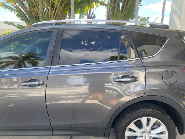2013 Magnetic Gray Metallic /Ash Toyota RAV4 Limited LOW MILES 41,052 1 OWNER (2T3YFREVXDW) with an 2.5L DOHC SFI 16-Valve I4 Engine engine, Automatic transmission, located at 4701 North Dixie Hwy, Pompano Beach, FL, 33064, (954) 422-2889, 26.240938, -80.123474 - OUR WEBPAGE FLORIDACARS1.COM HAS OVER 100 PHOTOS AND FREE CARFAX LINK 2013 TOYOTA RAV4 LIMITED LEATHER SUNROOF THIS IS THE MOST LOADED RAV4 WE'VE EVER LISTED VIN: 2T3YFREVXDW067801 2 T 3 Y F R E V X D W 0 6 7 8 0 1 4 DOOR WAGON/SPORT UTILITY 2.5L I4 F DOHC 16V GASOLINE 31 MPG FRONT WHEEL DRIVE Featu - Photo#75