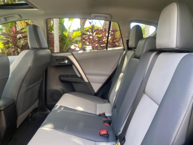2013 Magnetic Gray Metallic /Ash Toyota RAV4 Limited LOW MILES 41,052 1 OWNER (2T3YFREVXDW) with an 2.5L DOHC SFI 16-Valve I4 Engine engine, Automatic transmission, located at 4701 North Dixie Hwy, Pompano Beach, FL, 33064, (954) 422-2889, 26.240938, -80.123474 - OUR WEBPAGE FLORIDACARS1.COM HAS OVER 100 PHOTOS AND FREE CARFAX LINK 2013 TOYOTA RAV4 LIMITED LEATHER SUNROOF THIS IS THE MOST LOADED RAV4 WE'VE EVER LISTED VIN: 2T3YFREVXDW067801 2 T 3 Y F R E V X D W 0 6 7 8 0 1 4 DOOR WAGON/SPORT UTILITY 2.5L I4 F DOHC 16V GASOLINE 31 MPG FRONT WHEEL DRIVE Featu - Photo#78