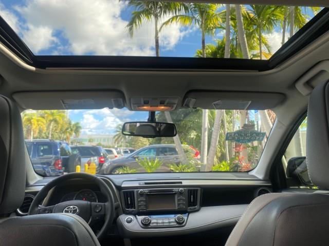 2013 Magnetic Gray Metallic /Ash Toyota RAV4 Limited LOW MILES 41,052 1 OWNER (2T3YFREVXDW) with an 2.5L DOHC SFI 16-Valve I4 Engine engine, Automatic transmission, located at 4701 North Dixie Hwy, Pompano Beach, FL, 33064, (954) 422-2889, 26.240938, -80.123474 - OUR WEBPAGE FLORIDACARS1.COM HAS OVER 100 PHOTOS AND FREE CARFAX LINK 2013 TOYOTA RAV4 LIMITED LEATHER SUNROOF THIS IS THE MOST LOADED RAV4 WE'VE EVER LISTED VIN: 2T3YFREVXDW067801 2 T 3 Y F R E V X D W 0 6 7 8 0 1 4 DOOR WAGON/SPORT UTILITY 2.5L I4 F DOHC 16V GASOLINE 31 MPG FRONT WHEEL DRIVE Featu - Photo#85