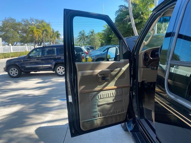 2006 Black /Medium Pebble Ford Econoline HI TOP E250 EXPLORER CONVERSION HANDICAP (1FDNE24L26H) with an 5.4L SOHC EFI V8 Triton Engine engine, Automatic transmission, located at 4701 North Dixie Hwy, Pompano Beach, FL, 33064, (954) 422-2889, 26.240938, -80.123474 - OUR WEBPAGE FLORIDACARS1.COM HAS OVER 100 PHOTOS AND FREE CARFAX LINK 2006 FORD ECONOLINE E250 EXPLORER CONVERSION HANDICAP $90,000 NEW VIN: 1FDNE24L26HA32770 1 F D N E 2 4 L 2 6 H A 3 2 7 7 0 VAN 5.4L V8 F GASOLINE REAR WHEEL DRIVE Features ABS Brakes Air Conditioning Alloy Wheels AM/FM Stereo Auto - Photo#9