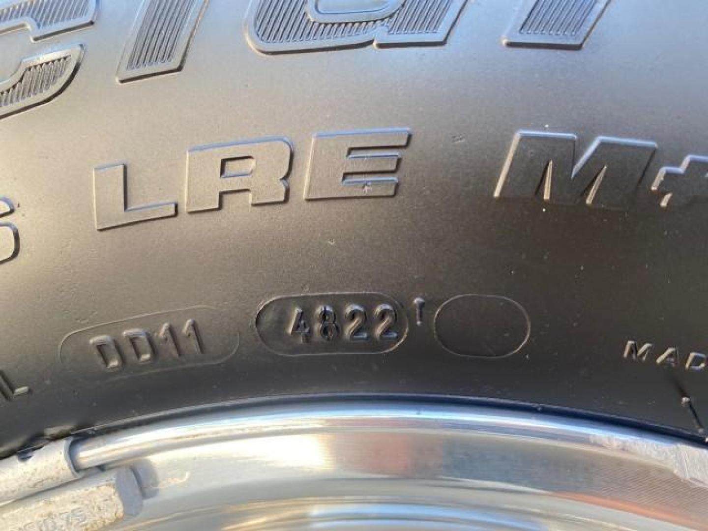 2006 Black /Medium Pebble Ford Econoline HI TOP E250 EXPLORER CONVERSION HANDICAP (1FDNE24L26H) with an 5.4L SOHC EFI V8 Triton Engine engine, Automatic transmission, located at 4701 North Dixie Hwy, Pompano Beach, FL, 33064, (954) 422-2889, 26.240938, -80.123474 - OUR WEBPAGE FLORIDACARS1.COM HAS OVER 100 PHOTOS AND FREE CARFAX LINK 2006 FORD ECONOLINE E250 EXPLORER CONVERSION HANDICAP $90,000 NEW VIN: 1FDNE24L26HA32770 1 F D N E 2 4 L 2 6 H A 3 2 7 7 0 VAN 5.4L V8 F GASOLINE REAR WHEEL DRIVE Features ABS Brakes Air Conditioning Alloy Wheels AM/FM Stereo Auto - Photo#37