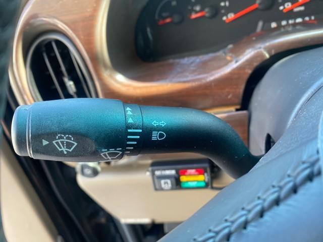 2006 Black /Medium Pebble Ford Econoline HI TOP E250 EXPLORER CONVERSION HANDICAP (1FDNE24L26H) with an 5.4L SOHC EFI V8 Triton Engine engine, Automatic transmission, located at 4701 North Dixie Hwy, Pompano Beach, FL, 33064, (954) 422-2889, 26.240938, -80.123474 - OUR WEBPAGE FLORIDACARS1.COM HAS OVER 100 PHOTOS AND FREE CARFAX LINK 2006 FORD ECONOLINE E250 EXPLORER CONVERSION HANDICAP $90,000 NEW VIN: 1FDNE24L26HA32770 1 F D N E 2 4 L 2 6 H A 3 2 7 7 0 VAN 5.4L V8 F GASOLINE REAR WHEEL DRIVE Features ABS Brakes Air Conditioning Alloy Wheels AM/FM Stereo Auto - Photo#54