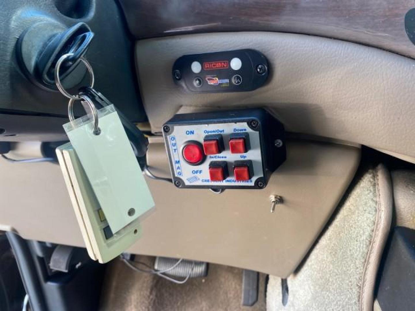 2006 Black /Medium Pebble Ford Econoline HI TOP E250 EXPLORER CONVERSION HANDICAP (1FDNE24L26H) with an 5.4L SOHC EFI V8 Triton Engine engine, Automatic transmission, located at 4701 North Dixie Hwy, Pompano Beach, FL, 33064, (954) 422-2889, 26.240938, -80.123474 - OUR WEBPAGE FLORIDACARS1.COM HAS OVER 100 PHOTOS AND FREE CARFAX LINK 2006 FORD ECONOLINE E250 EXPLORER CONVERSION HANDICAP $90,000 NEW VIN: 1FDNE24L26HA32770 1 F D N E 2 4 L 2 6 H A 3 2 7 7 0 VAN 5.4L V8 F GASOLINE REAR WHEEL DRIVE Features ABS Brakes Air Conditioning Alloy Wheels AM/FM Stereo Auto - Photo#59