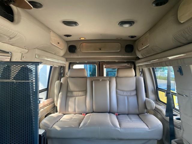 2006 Black /Medium Pebble Ford Econoline HI TOP E250 EXPLORER CONVERSION HANDICAP (1FDNE24L26H) with an 5.4L SOHC EFI V8 Triton Engine engine, Automatic transmission, located at 4701 North Dixie Hwy, Pompano Beach, FL, 33064, (954) 422-2889, 26.240938, -80.123474 - OUR WEBPAGE FLORIDACARS1.COM HAS OVER 100 PHOTOS AND FREE CARFAX LINK 2006 FORD ECONOLINE E250 EXPLORER CONVERSION HANDICAP $90,000 NEW VIN: 1FDNE24L26HA32770 1 F D N E 2 4 L 2 6 H A 3 2 7 7 0 VAN 5.4L V8 F GASOLINE REAR WHEEL DRIVE Features ABS Brakes Air Conditioning Alloy Wheels AM/FM Stereo Auto - Photo#73