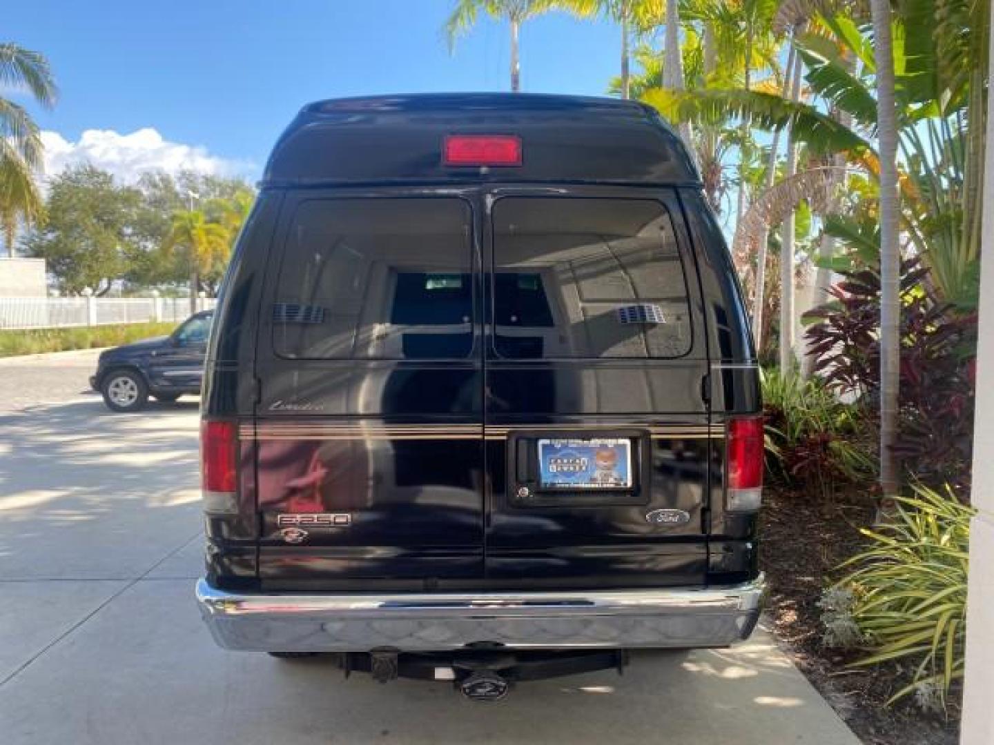 2006 Black /Medium Pebble Ford Econoline HI TOP E250 EXPLORER CONVERSION HANDICAP (1FDNE24L26H) with an 5.4L SOHC EFI V8 Triton Engine engine, Automatic transmission, located at 4701 North Dixie Hwy, Pompano Beach, FL, 33064, (954) 422-2889, 26.240938, -80.123474 - OUR WEBPAGE FLORIDACARS1.COM HAS OVER 100 PHOTOS AND FREE CARFAX LINK 2006 FORD ECONOLINE E250 EXPLORER CONVERSION HANDICAP $90,000 NEW VIN: 1FDNE24L26HA32770 1 F D N E 2 4 L 2 6 H A 3 2 7 7 0 VAN 5.4L V8 F GASOLINE REAR WHEEL DRIVE Features ABS Brakes Air Conditioning Alloy Wheels AM/FM Stereo Auto - Photo#90