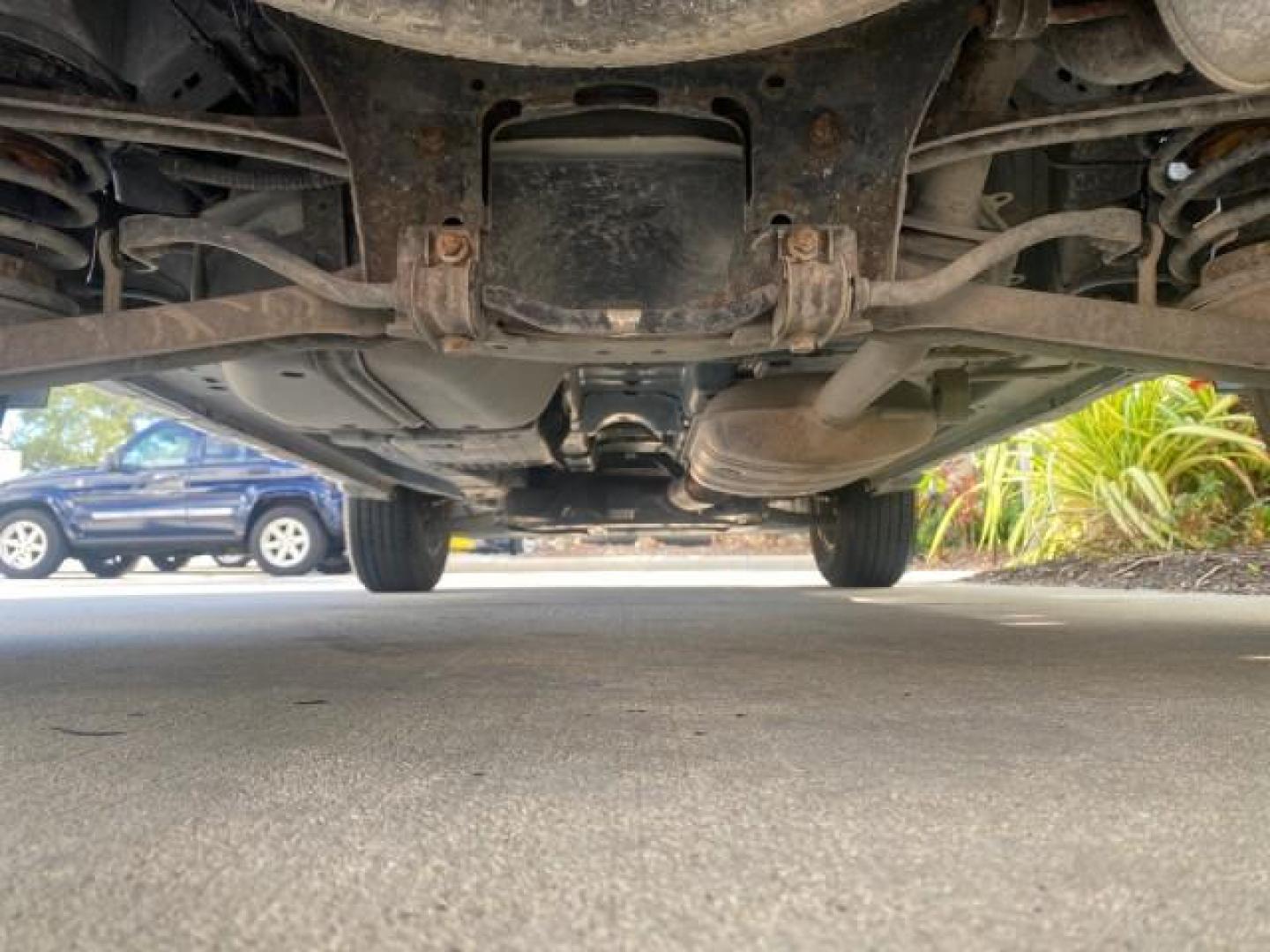 2009 Sport Blue Metallic /Stone Ford Escape XLS LOW MILES 25,482 (1FMCU02739K) with an 2.5L DOHC SEFI 16-Valve I4 Duratec Engine engine, Automatic transmission, located at 4701 North Dixie Hwy, Pompano Beach, FL, 33064, (954) 422-2889, 26.240938, -80.123474 - OUR WEBPAGE FLORIDACARS1.COM HAS OVER 100 PHOTOS AND FREE CARFAX LINK 2009 FORD ESCAPE XLS VIN: 1FMCU02739KA64641 1 F M C U 0 2 7 3 9 K A 6 4 6 4 1 4 DOOR WAGON/SPORT UTILITY 2.5L I4 F 16V GASOLINE 28 MPG FRONT WHEEL DRIVE Features ABS Brakes Air Conditioning Alloy Wheels AM/FM Stereo Automatic Tran - Photo#22