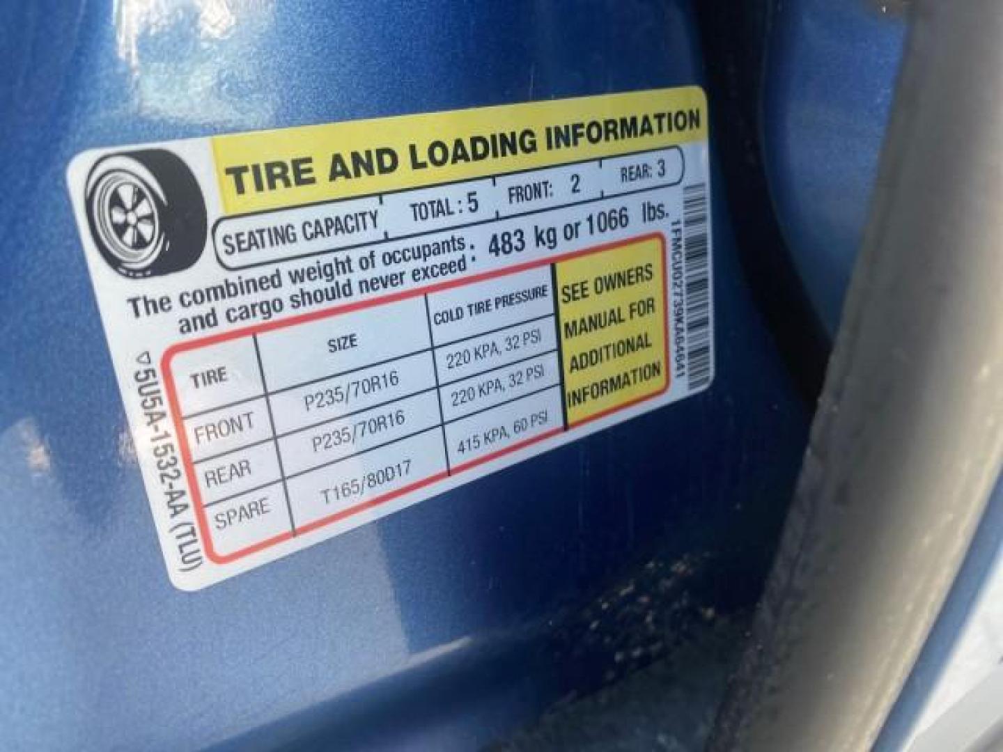2009 Sport Blue Metallic /Stone Ford Escape XLS LOW MILES 25,482 (1FMCU02739K) with an 2.5L DOHC SEFI 16-Valve I4 Duratec Engine engine, Automatic transmission, located at 4701 North Dixie Hwy, Pompano Beach, FL, 33064, (954) 422-2889, 26.240938, -80.123474 - OUR WEBPAGE FLORIDACARS1.COM HAS OVER 100 PHOTOS AND FREE CARFAX LINK 2009 FORD ESCAPE XLS VIN: 1FMCU02739KA64641 1 F M C U 0 2 7 3 9 K A 6 4 6 4 1 4 DOOR WAGON/SPORT UTILITY 2.5L I4 F 16V GASOLINE 28 MPG FRONT WHEEL DRIVE Features ABS Brakes Air Conditioning Alloy Wheels AM/FM Stereo Automatic Tran - Photo#69