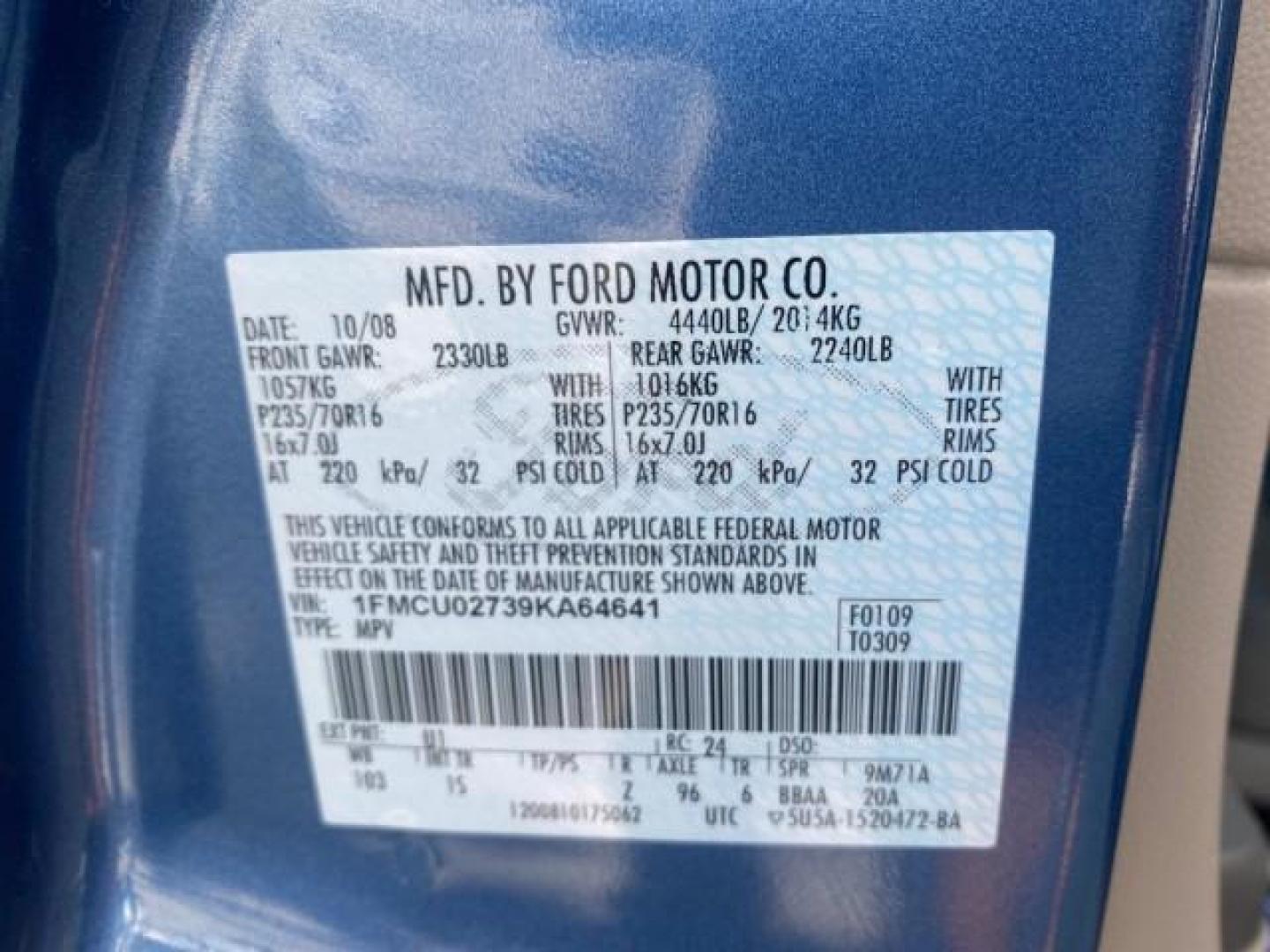 2009 Sport Blue Metallic /Stone Ford Escape XLS LOW MILES 25,482 (1FMCU02739K) with an 2.5L DOHC SEFI 16-Valve I4 Duratec Engine engine, Automatic transmission, located at 4701 North Dixie Hwy, Pompano Beach, FL, 33064, (954) 422-2889, 26.240938, -80.123474 - OUR WEBPAGE FLORIDACARS1.COM HAS OVER 100 PHOTOS AND FREE CARFAX LINK 2009 FORD ESCAPE XLS VIN: 1FMCU02739KA64641 1 F M C U 0 2 7 3 9 K A 6 4 6 4 1 4 DOOR WAGON/SPORT UTILITY 2.5L I4 F 16V GASOLINE 28 MPG FRONT WHEEL DRIVE Features ABS Brakes Air Conditioning Alloy Wheels AM/FM Stereo Automatic Tran - Photo#70