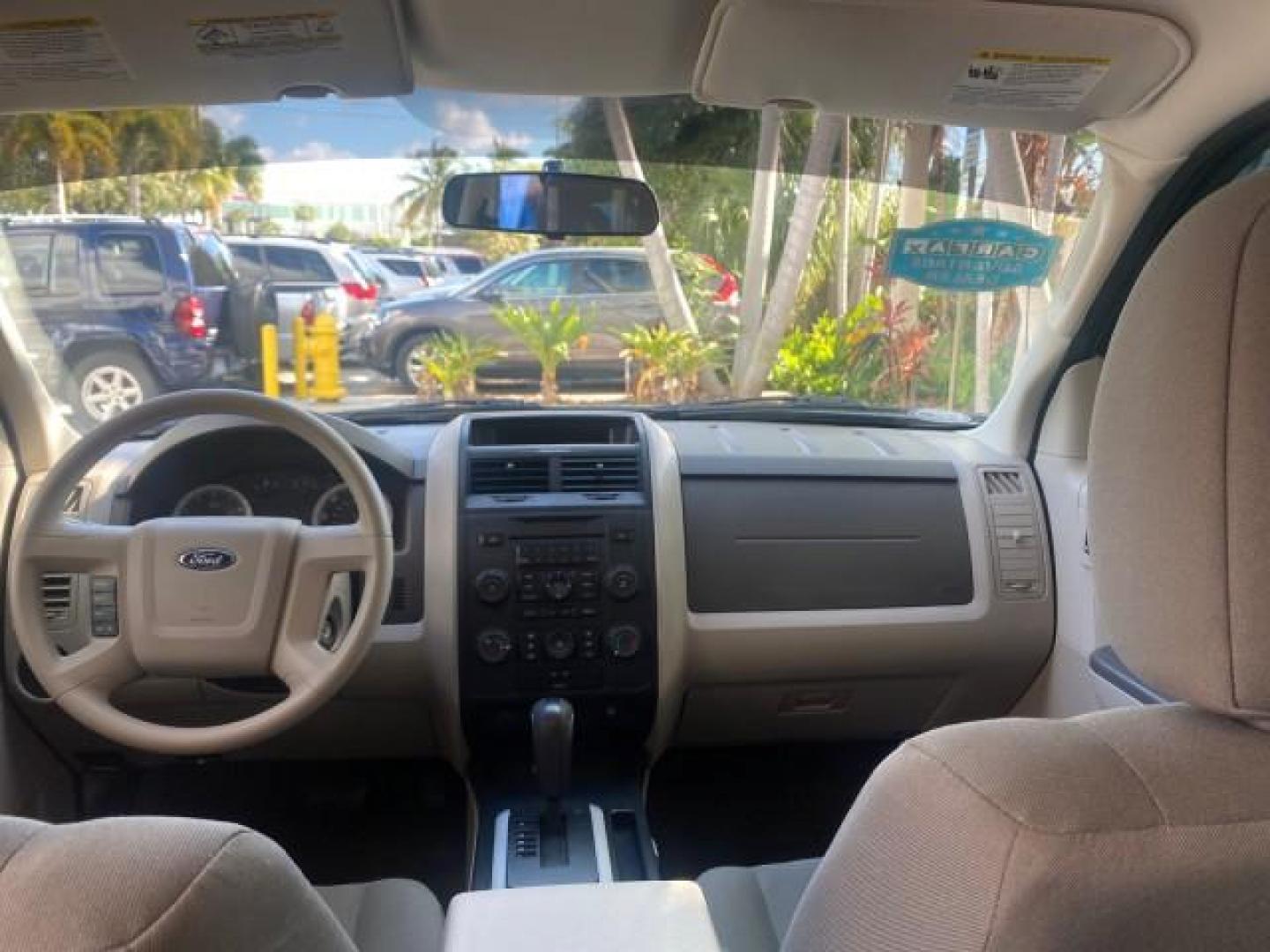 2009 Sport Blue Metallic /Stone Ford Escape XLS LOW MILES 25,482 (1FMCU02739K) with an 2.5L DOHC SEFI 16-Valve I4 Duratec Engine engine, Automatic transmission, located at 4701 North Dixie Hwy, Pompano Beach, FL, 33064, (954) 422-2889, 26.240938, -80.123474 - OUR WEBPAGE FLORIDACARS1.COM HAS OVER 100 PHOTOS AND FREE CARFAX LINK 2009 FORD ESCAPE XLS VIN: 1FMCU02739KA64641 1 F M C U 0 2 7 3 9 K A 6 4 6 4 1 4 DOOR WAGON/SPORT UTILITY 2.5L I4 F 16V GASOLINE 28 MPG FRONT WHEEL DRIVE Features ABS Brakes Air Conditioning Alloy Wheels AM/FM Stereo Automatic Tran - Photo#80