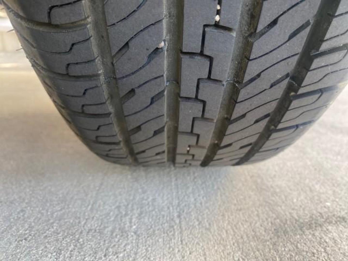 2009 Sport Blue Metallic /Stone Ford Escape XLS LOW MILES 25,482 (1FMCU02739K) with an 2.5L DOHC SEFI 16-Valve I4 Duratec Engine engine, Automatic transmission, located at 4701 North Dixie Hwy, Pompano Beach, FL, 33064, (954) 422-2889, 26.240938, -80.123474 - OUR WEBPAGE FLORIDACARS1.COM HAS OVER 100 PHOTOS AND FREE CARFAX LINK 2009 FORD ESCAPE XLS VIN: 1FMCU02739KA64641 1 F M C U 0 2 7 3 9 K A 6 4 6 4 1 4 DOOR WAGON/SPORT UTILITY 2.5L I4 F 16V GASOLINE 28 MPG FRONT WHEEL DRIVE Features ABS Brakes Air Conditioning Alloy Wheels AM/FM Stereo Automatic Tran - Photo#83