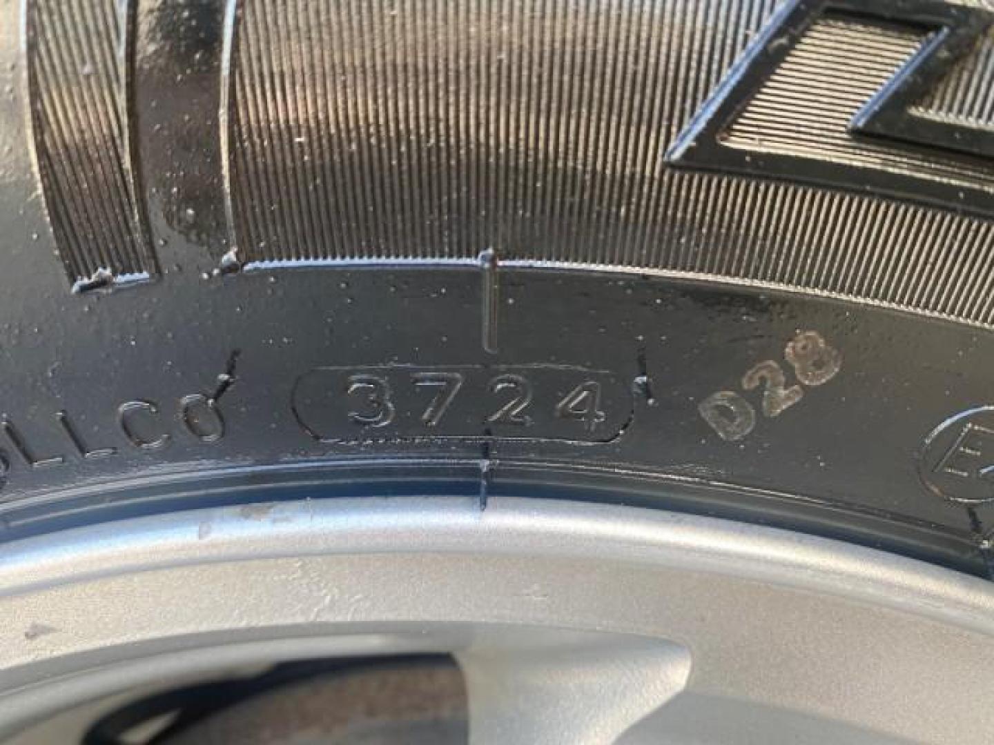 2009 Sport Blue Metallic /Stone Ford Escape XLS LOW MILES 25,482 (1FMCU02739K) with an 2.5L DOHC SEFI 16-Valve I4 Duratec Engine engine, Automatic transmission, located at 4701 North Dixie Hwy, Pompano Beach, FL, 33064, (954) 422-2889, 26.240938, -80.123474 - OUR WEBPAGE FLORIDACARS1.COM HAS OVER 100 PHOTOS AND FREE CARFAX LINK 2009 FORD ESCAPE XLS VIN: 1FMCU02739KA64641 1 F M C U 0 2 7 3 9 K A 6 4 6 4 1 4 DOOR WAGON/SPORT UTILITY 2.5L I4 F 16V GASOLINE 28 MPG FRONT WHEEL DRIVE Features ABS Brakes Air Conditioning Alloy Wheels AM/FM Stereo Automatic Tran - Photo#84