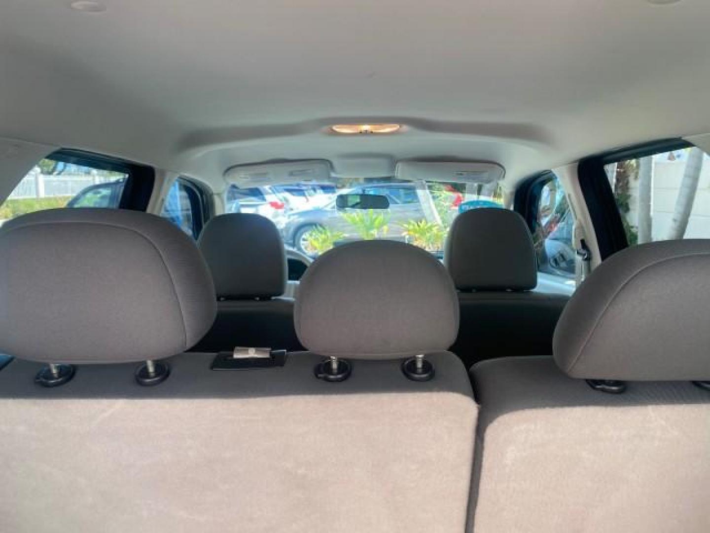 2009 Sport Blue Metallic /Stone Ford Escape XLS LOW MILES 25,482 (1FMCU02739K) with an 2.5L DOHC SEFI 16-Valve I4 Duratec Engine engine, Automatic transmission, located at 4701 North Dixie Hwy, Pompano Beach, FL, 33064, (954) 422-2889, 26.240938, -80.123474 - OUR WEBPAGE FLORIDACARS1.COM HAS OVER 100 PHOTOS AND FREE CARFAX LINK 2009 FORD ESCAPE XLS VIN: 1FMCU02739KA64641 1 F M C U 0 2 7 3 9 K A 6 4 6 4 1 4 DOOR WAGON/SPORT UTILITY 2.5L I4 F 16V GASOLINE 28 MPG FRONT WHEEL DRIVE Features ABS Brakes Air Conditioning Alloy Wheels AM/FM Stereo Automatic Tran - Photo#93