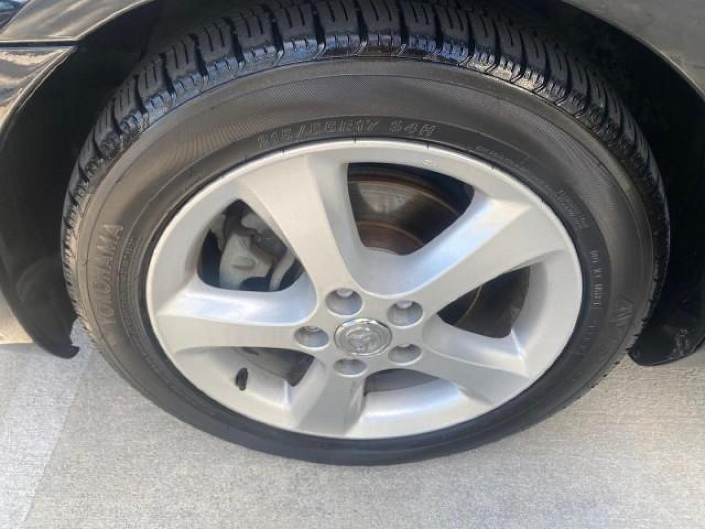 2006 Black /Dark Stone Toyota Camry Solara SE V6 CONV LOW MILES 57,572 (4T1FA38P16U) with an 3.3L DOHC SMPI 24-Valve V6 Engine engine, Automatic transmission, located at 4701 North Dixie Hwy, Pompano Beach, FL, 33064, (954) 422-2889, 26.240938, -80.123474 - OUR WEBPAGE FLORIDACARS1.COM HAS OVER 100 PHOTOS AND FREE CARFAX LINK 2006 TOYOTA CAMRY SOLARA SE V6 VIN: 4T1FA38P16U086295 4 T 1 F A 3 8 P 1 6 U 0 8 6 2 9 5 CONVERTIBLE 3.3L V6 F DOHC 24V GASOLINE 29 MPG FRONT WHEEL DRIVE Features ABS Brakes Air Conditioning Alloy Wheels AM/FM Stereo Automatic Tran - Photo#19