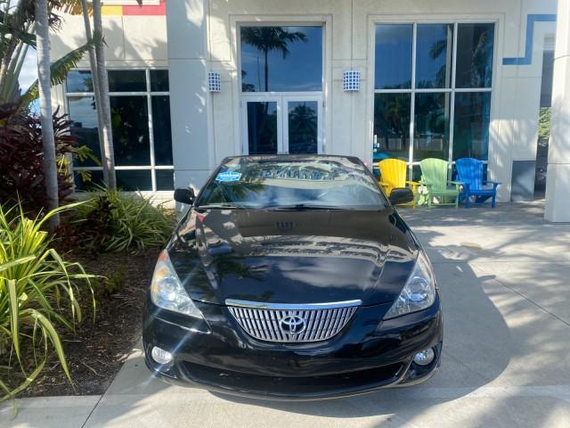 2006 Black /Dark Stone Toyota Camry Solara SE V6 CONV LOW MILES 57,572 (4T1FA38P16U) with an 3.3L DOHC SMPI 24-Valve V6 Engine engine, Automatic transmission, located at 4701 North Dixie Hwy, Pompano Beach, FL, 33064, (954) 422-2889, 26.240938, -80.123474 - OUR WEBPAGE FLORIDACARS1.COM HAS OVER 100 PHOTOS AND FREE CARFAX LINK 2006 TOYOTA CAMRY SOLARA SE V6 VIN: 4T1FA38P16U086295 4 T 1 F A 3 8 P 1 6 U 0 8 6 2 9 5 CONVERTIBLE 3.3L V6 F DOHC 24V GASOLINE 29 MPG FRONT WHEEL DRIVE Features ABS Brakes Air Conditioning Alloy Wheels AM/FM Stereo Automatic Tran - Photo#28