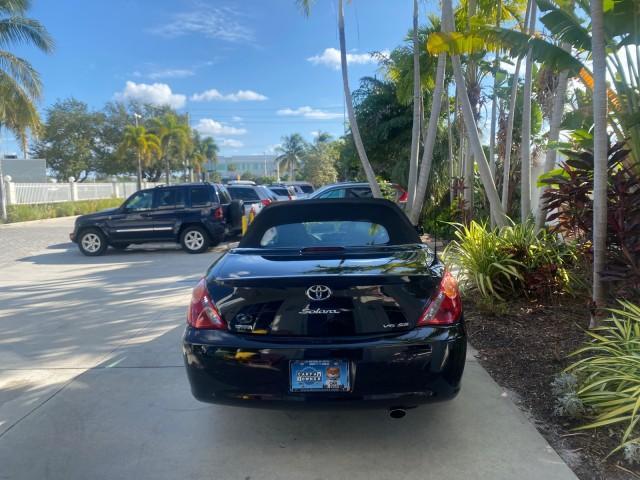 2006 Black /Dark Stone Toyota Camry Solara SE V6 CONV LOW MILES 57,572 (4T1FA38P16U) with an 3.3L DOHC SMPI 24-Valve V6 Engine engine, Automatic transmission, located at 4701 North Dixie Hwy, Pompano Beach, FL, 33064, (954) 422-2889, 26.240938, -80.123474 - OUR WEBPAGE FLORIDACARS1.COM HAS OVER 100 PHOTOS AND FREE CARFAX LINK 2006 TOYOTA CAMRY SOLARA SE V6 VIN: 4T1FA38P16U086295 4 T 1 F A 3 8 P 1 6 U 0 8 6 2 9 5 CONVERTIBLE 3.3L V6 F DOHC 24V GASOLINE 29 MPG FRONT WHEEL DRIVE Features ABS Brakes Air Conditioning Alloy Wheels AM/FM Stereo Automatic Tran - Photo#36