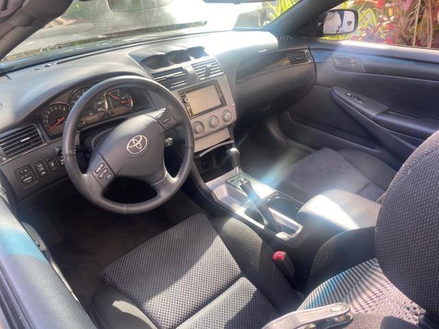 2006 Black /Dark Stone Toyota Camry Solara SE V6 CONV LOW MILES 57,572 (4T1FA38P16U) with an 3.3L DOHC SMPI 24-Valve V6 Engine engine, Automatic transmission, located at 4701 North Dixie Hwy, Pompano Beach, FL, 33064, (954) 422-2889, 26.240938, -80.123474 - OUR WEBPAGE FLORIDACARS1.COM HAS OVER 100 PHOTOS AND FREE CARFAX LINK 2006 TOYOTA CAMRY SOLARA SE V6 VIN: 4T1FA38P16U086295 4 T 1 F A 3 8 P 1 6 U 0 8 6 2 9 5 CONVERTIBLE 3.3L V6 F DOHC 24V GASOLINE 29 MPG FRONT WHEEL DRIVE Features ABS Brakes Air Conditioning Alloy Wheels AM/FM Stereo Automatic Tran - Photo#40