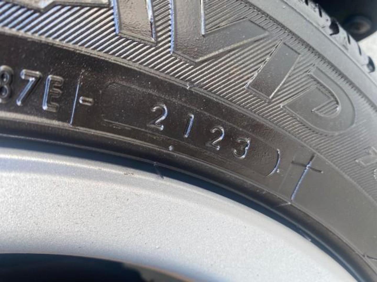 2006 Black /Dark Stone Toyota Camry Solara SE V6 CONV LOW MILES 57,572 (4T1FA38P16U) with an 3.3L DOHC SMPI 24-Valve V6 Engine engine, Automatic transmission, located at 4701 North Dixie Hwy, Pompano Beach, FL, 33064, (954) 422-2889, 26.240938, -80.123474 - OUR WEBPAGE FLORIDACARS1.COM HAS OVER 100 PHOTOS AND FREE CARFAX LINK 2006 TOYOTA CAMRY SOLARA SE V6 VIN: 4T1FA38P16U086295 4 T 1 F A 3 8 P 1 6 U 0 8 6 2 9 5 CONVERTIBLE 3.3L V6 F DOHC 24V GASOLINE 29 MPG FRONT WHEEL DRIVE Features ABS Brakes Air Conditioning Alloy Wheels AM/FM Stereo Automatic Tran - Photo#51