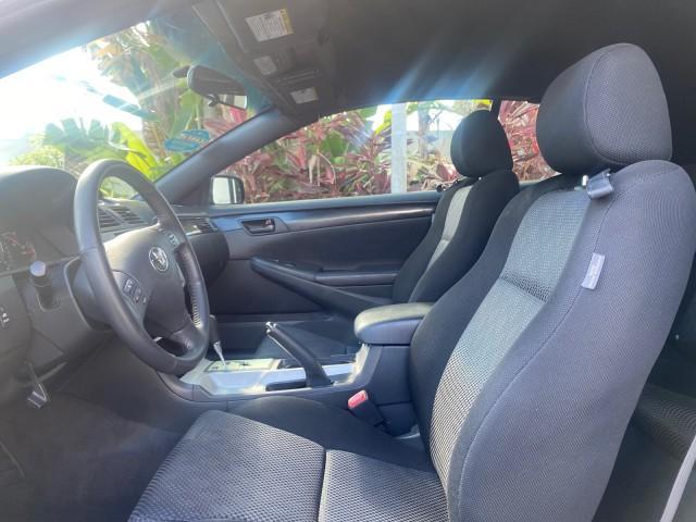 2006 Black /Dark Stone Toyota Camry Solara SE V6 CONV LOW MILES 57,572 (4T1FA38P16U) with an 3.3L DOHC SMPI 24-Valve V6 Engine engine, Automatic transmission, located at 4701 North Dixie Hwy, Pompano Beach, FL, 33064, (954) 422-2889, 26.240938, -80.123474 - OUR WEBPAGE FLORIDACARS1.COM HAS OVER 100 PHOTOS AND FREE CARFAX LINK 2006 TOYOTA CAMRY SOLARA SE V6 VIN: 4T1FA38P16U086295 4 T 1 F A 3 8 P 1 6 U 0 8 6 2 9 5 CONVERTIBLE 3.3L V6 F DOHC 24V GASOLINE 29 MPG FRONT WHEEL DRIVE Features ABS Brakes Air Conditioning Alloy Wheels AM/FM Stereo Automatic Tran - Photo#55