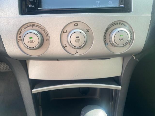 2006 Black /Dark Stone Toyota Camry Solara SE V6 CONV LOW MILES 57,572 (4T1FA38P16U) with an 3.3L DOHC SMPI 24-Valve V6 Engine engine, Automatic transmission, located at 4701 North Dixie Hwy, Pompano Beach, FL, 33064, (954) 422-2889, 26.240938, -80.123474 - OUR WEBPAGE FLORIDACARS1.COM HAS OVER 100 PHOTOS AND FREE CARFAX LINK 2006 TOYOTA CAMRY SOLARA SE V6 VIN: 4T1FA38P16U086295 4 T 1 F A 3 8 P 1 6 U 0 8 6 2 9 5 CONVERTIBLE 3.3L V6 F DOHC 24V GASOLINE 29 MPG FRONT WHEEL DRIVE Features ABS Brakes Air Conditioning Alloy Wheels AM/FM Stereo Automatic Tran - Photo#72