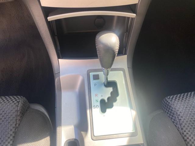 2006 Black /Dark Stone Toyota Camry Solara SE V6 CONV LOW MILES 57,572 (4T1FA38P16U) with an 3.3L DOHC SMPI 24-Valve V6 Engine engine, Automatic transmission, located at 4701 North Dixie Hwy, Pompano Beach, FL, 33064, (954) 422-2889, 26.240938, -80.123474 - OUR WEBPAGE FLORIDACARS1.COM HAS OVER 100 PHOTOS AND FREE CARFAX LINK 2006 TOYOTA CAMRY SOLARA SE V6 VIN: 4T1FA38P16U086295 4 T 1 F A 3 8 P 1 6 U 0 8 6 2 9 5 CONVERTIBLE 3.3L V6 F DOHC 24V GASOLINE 29 MPG FRONT WHEEL DRIVE Features ABS Brakes Air Conditioning Alloy Wheels AM/FM Stereo Automatic Tran - Photo#73