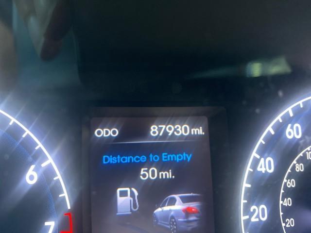 2012 White Satin Pearl /Saddle Hyundai Genesis 4.6L V8 LOW MILES PEARL WHITE (KMHGC4DF6CU) with an 4.6L DOHC MPI 32-Valve V8 Engine engine, Automatic transmission, located at 4701 North Dixie Hwy, Pompano Beach, FL, 33064, (954) 422-2889, 26.240938, -80.123474 - OUR WEBPAGE FLORIDACARS1.COM HAS OVER 100 PHOTOS AND FREE CARFAX LINK 2012 HYUNDAI GENESIS 4.6L V8 THIS CAR IS LOADED WITH EVERY OPTION POSSIBLE NEW $44,500 VIN: KMHGC4DF6CU166625 K M H G C 4 D F 6 C U 1 6 6 6 2 5 SEDAN 4 DR 4.6L V8 F DOHC 32V GASOLINE 25 MPG REAR WHEEL DRIVE Features A/C Seat(s) AB - Photo#18