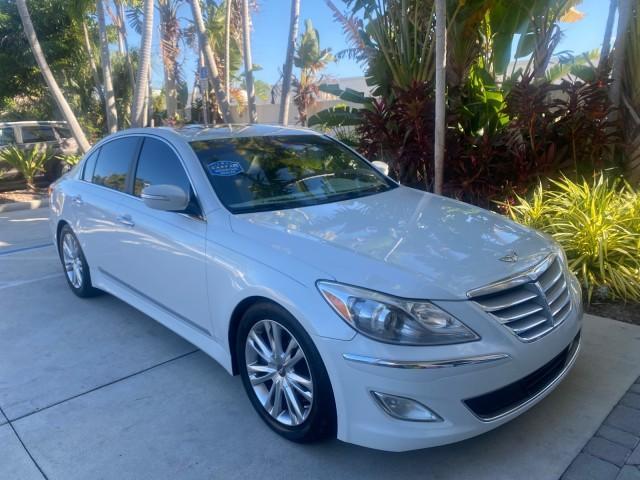 2012 White Satin Pearl /Saddle Hyundai Genesis 4.6L V8 LOW MILES PEARL WHITE (KMHGC4DF6CU) with an 4.6L DOHC MPI 32-Valve V8 Engine engine, Automatic transmission, located at 4701 North Dixie Hwy, Pompano Beach, FL, 33064, (954) 422-2889, 26.240938, -80.123474 - OUR WEBPAGE FLORIDACARS1.COM HAS OVER 100 PHOTOS AND FREE CARFAX LINK 2012 HYUNDAI GENESIS 4.6L V8 THIS CAR IS LOADED WITH EVERY OPTION POSSIBLE NEW $44,500 VIN: KMHGC4DF6CU166625 K M H G C 4 D F 6 C U 1 6 6 6 2 5 SEDAN 4 DR 4.6L V8 F DOHC 32V GASOLINE 25 MPG REAR WHEEL DRIVE Features A/C Seat(s) AB - Photo#24