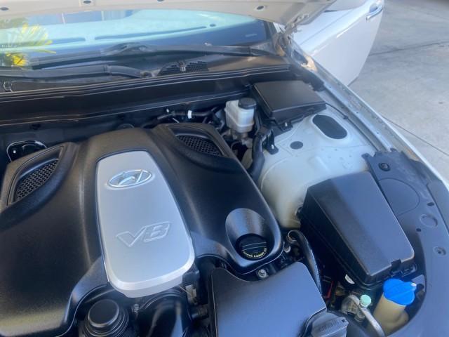 2012 White Satin Pearl /Saddle Hyundai Genesis 4.6L V8 LOW MILES PEARL WHITE (KMHGC4DF6CU) with an 4.6L DOHC MPI 32-Valve V8 Engine engine, Automatic transmission, located at 4701 North Dixie Hwy, Pompano Beach, FL, 33064, (954) 422-2889, 26.240938, -80.123474 - OUR WEBPAGE FLORIDACARS1.COM HAS OVER 100 PHOTOS AND FREE CARFAX LINK 2012 HYUNDAI GENESIS 4.6L V8 THIS CAR IS LOADED WITH EVERY OPTION POSSIBLE NEW $44,500 VIN: KMHGC4DF6CU166625 K M H G C 4 D F 6 C U 1 6 6 6 2 5 SEDAN 4 DR 4.6L V8 F DOHC 32V GASOLINE 25 MPG REAR WHEEL DRIVE Features A/C Seat(s) AB - Photo#27