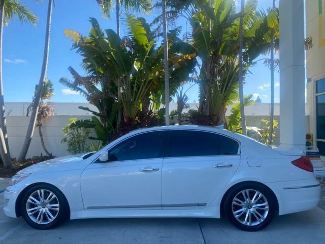 2012 White Satin Pearl /Saddle Hyundai Genesis 4.6L V8 LOW MILES PEARL WHITE (KMHGC4DF6CU) with an 4.6L DOHC MPI 32-Valve V8 Engine engine, Automatic transmission, located at 4701 North Dixie Hwy, Pompano Beach, FL, 33064, (954) 422-2889, 26.240938, -80.123474 - OUR WEBPAGE FLORIDACARS1.COM HAS OVER 100 PHOTOS AND FREE CARFAX LINK 2012 HYUNDAI GENESIS 4.6L V8 THIS CAR IS LOADED WITH EVERY OPTION POSSIBLE NEW $44,500 VIN: KMHGC4DF6CU166625 K M H G C 4 D F 6 C U 1 6 6 6 2 5 SEDAN 4 DR 4.6L V8 F DOHC 32V GASOLINE 25 MPG REAR WHEEL DRIVE Features A/C Seat(s) AB - Photo#33