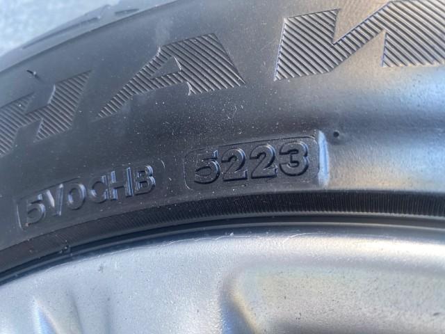 2012 White Satin Pearl /Saddle Hyundai Genesis 4.6L V8 LOW MILES PEARL WHITE (KMHGC4DF6CU) with an 4.6L DOHC MPI 32-Valve V8 Engine engine, Automatic transmission, located at 4701 North Dixie Hwy, Pompano Beach, FL, 33064, (954) 422-2889, 26.240938, -80.123474 - OUR WEBPAGE FLORIDACARS1.COM HAS OVER 100 PHOTOS AND FREE CARFAX LINK 2012 HYUNDAI GENESIS 4.6L V8 THIS CAR IS LOADED WITH EVERY OPTION POSSIBLE NEW $44,500 VIN: KMHGC4DF6CU166625 K M H G C 4 D F 6 C U 1 6 6 6 2 5 SEDAN 4 DR 4.6L V8 F DOHC 32V GASOLINE 25 MPG REAR WHEEL DRIVE Features A/C Seat(s) AB - Photo#89