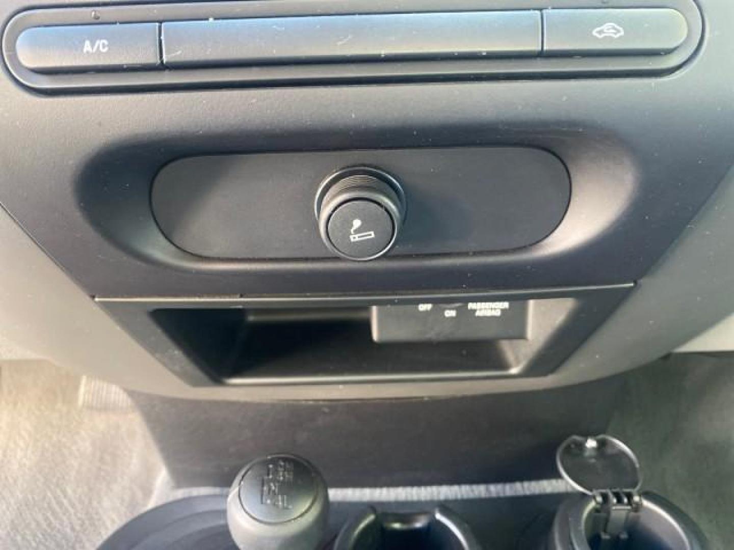 2004 Black /Flint Ford F-150 STX LOW MILES 46,755 4WD (1FTRF14W54N) with an 4.6L EFI V8 Engine engine, Automatic transmission, located at 4701 North Dixie Hwy, Pompano Beach, FL, 33064, (954) 422-2889, 26.240938, -80.123474 - OUR WEBPAGE FLORIDACARS1.COM HAS OVER 100 PHOTOS AND FREE CARFAX LINK 2004 FORD F-150 STX 4WD WE HAVE THE LOWEST MILEAGE ONE FOR SALE IN THE COUNTRY 46,755 VIN: 1FTRF14W54NB29502 1 F T R F 1 4 W 5 4 N B 2 9 5 0 2 PICKUP 4.6L V8 F SOHC 16V GASOLINE 18 MPG REAR WHEEL DRIVE W/ 4X4 Features 4WD/AWD ABS - Photo#57