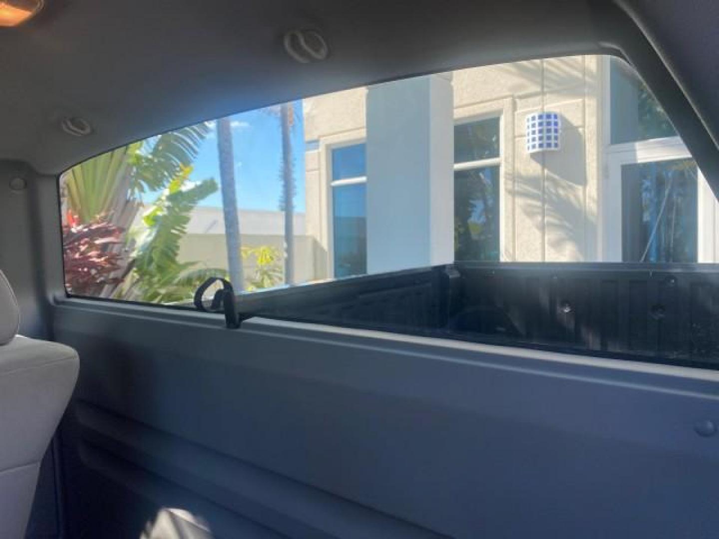 2004 Black /Flint Ford F-150 STX LOW MILES 46,755 4WD (1FTRF14W54N) with an 4.6L EFI V8 Engine engine, Automatic transmission, located at 4701 North Dixie Hwy, Pompano Beach, FL, 33064, (954) 422-2889, 26.240938, -80.123474 - OUR WEBPAGE FLORIDACARS1.COM HAS OVER 100 PHOTOS AND FREE CARFAX LINK 2004 FORD F-150 STX 4WD WE HAVE THE LOWEST MILEAGE ONE FOR SALE IN THE COUNTRY 46,755 VIN: 1FTRF14W54NB29502 1 F T R F 1 4 W 5 4 N B 2 9 5 0 2 PICKUP 4.6L V8 F SOHC 16V GASOLINE 18 MPG REAR WHEEL DRIVE W/ 4X4 Features 4WD/AWD ABS - Photo#74