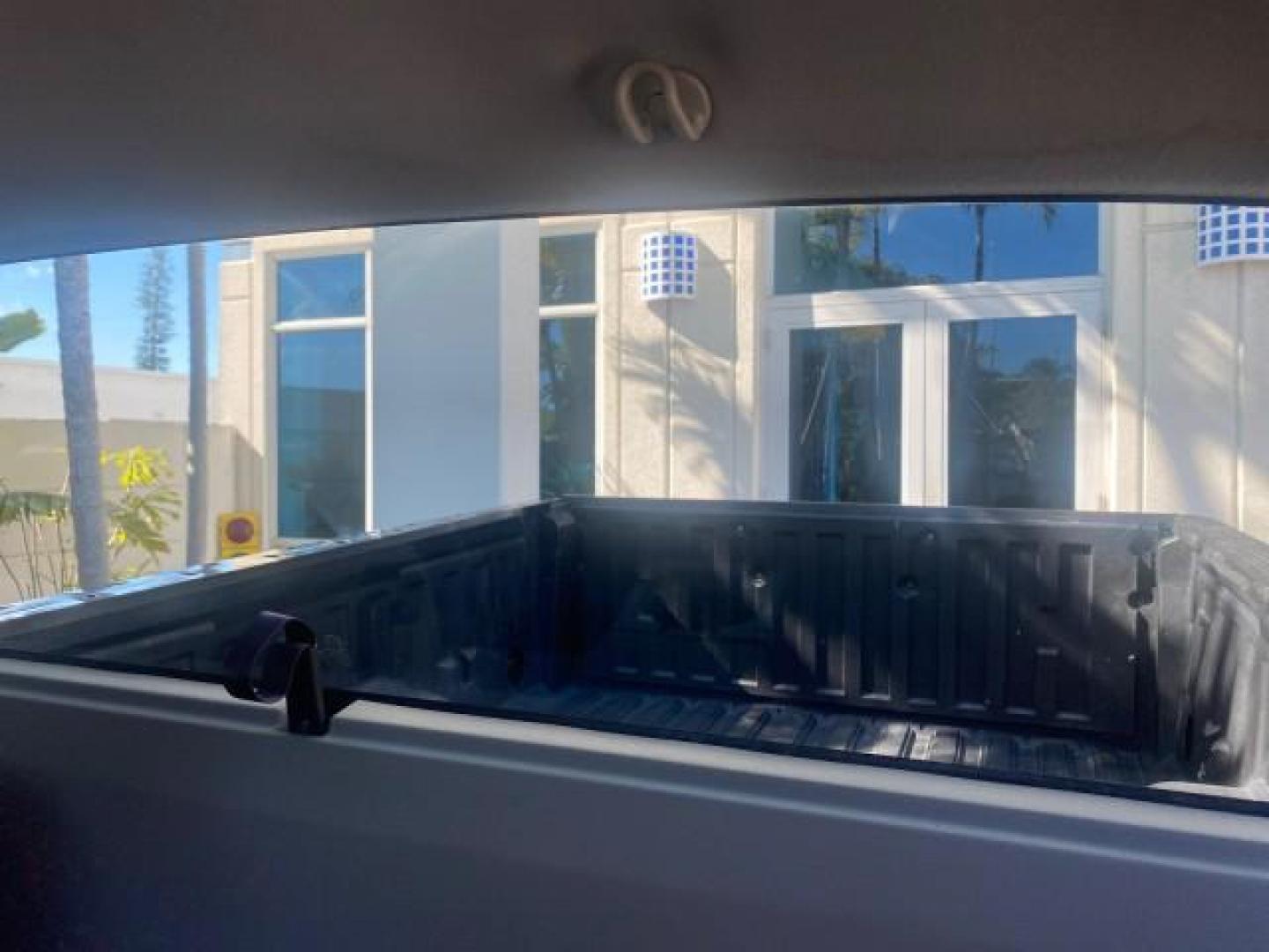 2004 Black /Flint Ford F-150 STX LOW MILES 46,755 4WD (1FTRF14W54N) with an 4.6L EFI V8 Engine engine, Automatic transmission, located at 4701 North Dixie Hwy, Pompano Beach, FL, 33064, (954) 422-2889, 26.240938, -80.123474 - OUR WEBPAGE FLORIDACARS1.COM HAS OVER 100 PHOTOS AND FREE CARFAX LINK 2004 FORD F-150 STX 4WD WE HAVE THE LOWEST MILEAGE ONE FOR SALE IN THE COUNTRY 46,755 VIN: 1FTRF14W54NB29502 1 F T R F 1 4 W 5 4 N B 2 9 5 0 2 PICKUP 4.6L V8 F SOHC 16V GASOLINE 18 MPG REAR WHEEL DRIVE W/ 4X4 Features 4WD/AWD ABS - Photo#75