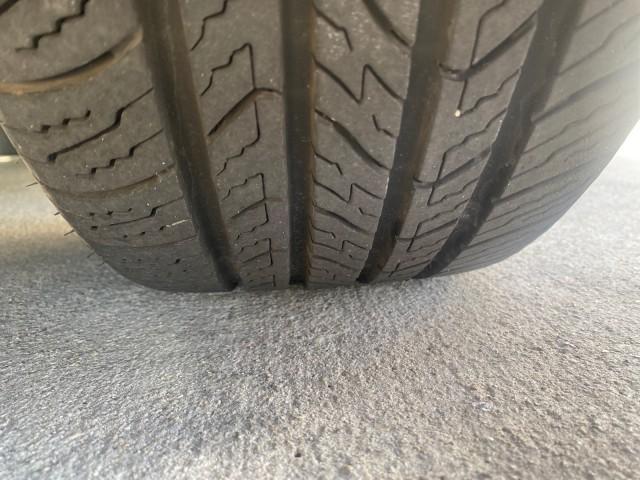 2013 Obsidian /Parchment Lexus ES 350 4dr Sdn LOW MILES 17,959 1 OWNER (JTHBK1GGXD2) with an 3.5L DOHC SFI 24-Valve V6 Engine engine, Automatic transmission, located at 4701 North Dixie Hwy, Pompano Beach, FL, 33064, (954) 422-2889, 26.240938, -80.123474 - OUR WEBPAGE FLORIDACARS1.COM HAS OVER 100 PHOTOS AND FREE CARFAX LINK 2013 LEXUS ES 350 - THIS IS THE LOWEST MILEAGE ONE IN THE COUNTRY FOR SALE 17,959 VIN: JTHBK1GGXD2003380 J T H B K 1 G G X D 2 0 0 3 3 8 0 SEDAN 4 DR 3.5L V6 F DOHC 24V GASOLINE 31 MPG FRONT WHEEL DRIVE Features A/C Seat(s) ABS Br - Photo#20