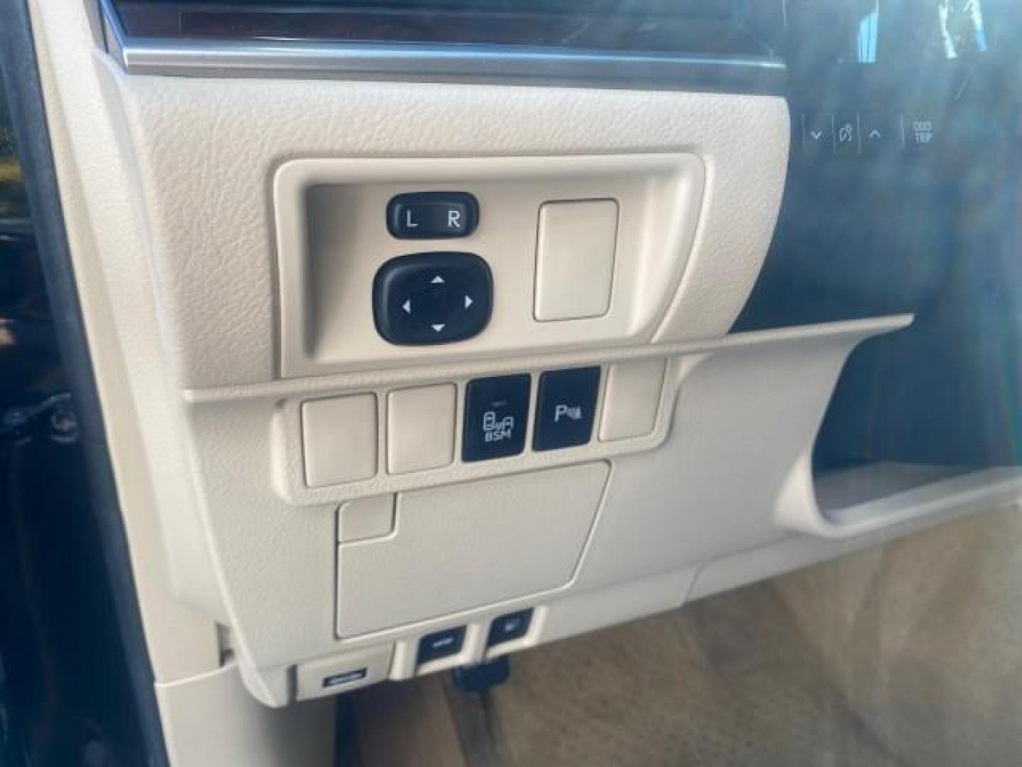 2013 Obsidian /Parchment Lexus ES 350 4dr Sdn LOW MILES 17,959 1 OWNER (JTHBK1GGXD2) with an 3.5L DOHC SFI 24-Valve V6 Engine engine, Automatic transmission, located at 4701 North Dixie Hwy, Pompano Beach, FL, 33064, (954) 422-2889, 26.240938, -80.123474 - OUR WEBPAGE FLORIDACARS1.COM HAS OVER 100 PHOTOS AND FREE CARFAX LINK 2013 LEXUS ES 350 - THIS IS THE LOWEST MILEAGE ONE IN THE COUNTRY FOR SALE 17,959 VIN: JTHBK1GGXD2003380 J T H B K 1 G G X D 2 0 0 3 3 8 0 SEDAN 4 DR 3.5L V6 F DOHC 24V GASOLINE 31 MPG FRONT WHEEL DRIVE Features A/C Seat(s) ABS Br - Photo#54