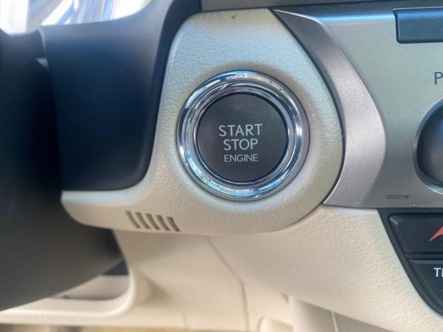 2013 Obsidian /Parchment Lexus ES 350 4dr Sdn LOW MILES 17,959 1 OWNER (JTHBK1GGXD2) with an 3.5L DOHC SFI 24-Valve V6 Engine engine, Automatic transmission, located at 4701 North Dixie Hwy, Pompano Beach, FL, 33064, (954) 422-2889, 26.240938, -80.123474 - OUR WEBPAGE FLORIDACARS1.COM HAS OVER 100 PHOTOS AND FREE CARFAX LINK 2013 LEXUS ES 350 - THIS IS THE LOWEST MILEAGE ONE IN THE COUNTRY FOR SALE 17,959 VIN: JTHBK1GGXD2003380 J T H B K 1 G G X D 2 0 0 3 3 8 0 SEDAN 4 DR 3.5L V6 F DOHC 24V GASOLINE 31 MPG FRONT WHEEL DRIVE Features A/C Seat(s) ABS Br - Photo#56