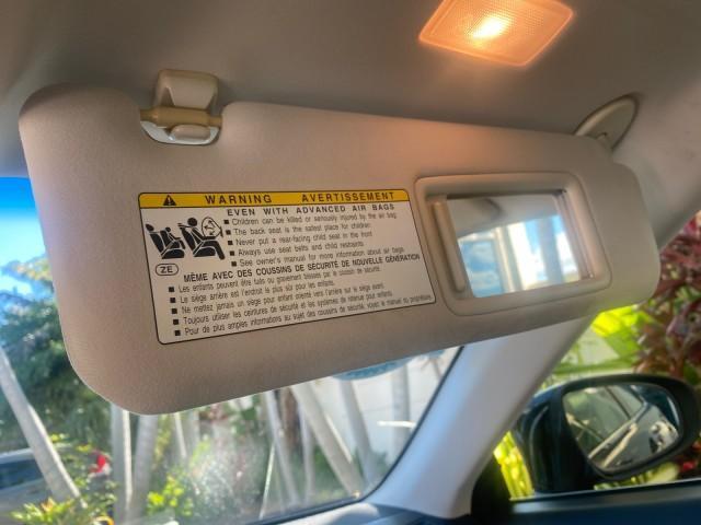 2013 Obsidian /Parchment Lexus ES 350 4dr Sdn LOW MILES 17,959 1 OWNER (JTHBK1GGXD2) with an 3.5L DOHC SFI 24-Valve V6 Engine engine, Automatic transmission, located at 4701 North Dixie Hwy, Pompano Beach, FL, 33064, (954) 422-2889, 26.240938, -80.123474 - OUR WEBPAGE FLORIDACARS1.COM HAS OVER 100 PHOTOS AND FREE CARFAX LINK 2013 LEXUS ES 350 - THIS IS THE LOWEST MILEAGE ONE IN THE COUNTRY FOR SALE 17,959 VIN: JTHBK1GGXD2003380 J T H B K 1 G G X D 2 0 0 3 3 8 0 SEDAN 4 DR 3.5L V6 F DOHC 24V GASOLINE 31 MPG FRONT WHEEL DRIVE Features A/C Seat(s) ABS Br - Photo#72