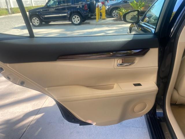 2013 Obsidian /Parchment Lexus ES 350 4dr Sdn LOW MILES 17,959 1 OWNER (JTHBK1GGXD2) with an 3.5L DOHC SFI 24-Valve V6 Engine engine, Automatic transmission, located at 4701 North Dixie Hwy, Pompano Beach, FL, 33064, (954) 422-2889, 26.240938, -80.123474 - OUR WEBPAGE FLORIDACARS1.COM HAS OVER 100 PHOTOS AND FREE CARFAX LINK 2013 LEXUS ES 350 - THIS IS THE LOWEST MILEAGE ONE IN THE COUNTRY FOR SALE 17,959 VIN: JTHBK1GGXD2003380 J T H B K 1 G G X D 2 0 0 3 3 8 0 SEDAN 4 DR 3.5L V6 F DOHC 24V GASOLINE 31 MPG FRONT WHEEL DRIVE Features A/C Seat(s) ABS Br - Photo#80