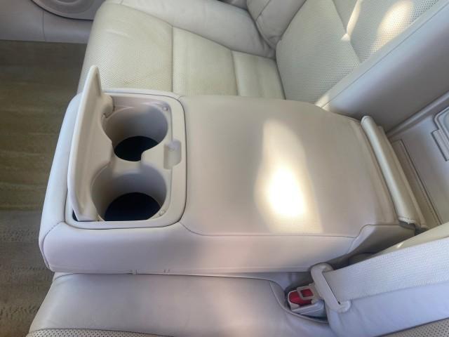 2013 Obsidian /Parchment Lexus ES 350 4dr Sdn LOW MILES 17,959 1 OWNER (JTHBK1GGXD2) with an 3.5L DOHC SFI 24-Valve V6 Engine engine, Automatic transmission, located at 4701 North Dixie Hwy, Pompano Beach, FL, 33064, (954) 422-2889, 26.240938, -80.123474 - OUR WEBPAGE FLORIDACARS1.COM HAS OVER 100 PHOTOS AND FREE CARFAX LINK 2013 LEXUS ES 350 - THIS IS THE LOWEST MILEAGE ONE IN THE COUNTRY FOR SALE 17,959 VIN: JTHBK1GGXD2003380 J T H B K 1 G G X D 2 0 0 3 3 8 0 SEDAN 4 DR 3.5L V6 F DOHC 24V GASOLINE 31 MPG FRONT WHEEL DRIVE Features A/C Seat(s) ABS Br - Photo#90