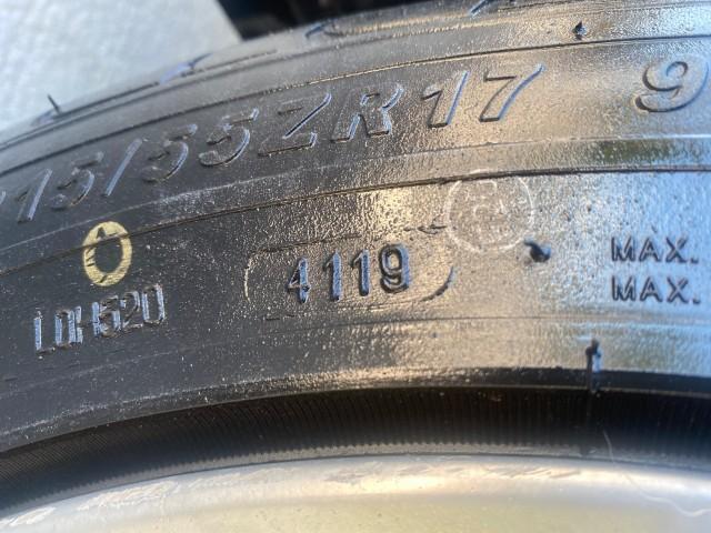 2013 Obsidian /Parchment Lexus ES 350 4dr Sdn LOW MILES 17,959 1 OWNER (JTHBK1GGXD2) with an 3.5L DOHC SFI 24-Valve V6 Engine engine, Automatic transmission, located at 4701 North Dixie Hwy, Pompano Beach, FL, 33064, (954) 422-2889, 26.240938, -80.123474 - OUR WEBPAGE FLORIDACARS1.COM HAS OVER 100 PHOTOS AND FREE CARFAX LINK 2013 LEXUS ES 350 - THIS IS THE LOWEST MILEAGE ONE IN THE COUNTRY FOR SALE 17,959 VIN: JTHBK1GGXD2003380 J T H B K 1 G G X D 2 0 0 3 3 8 0 SEDAN 4 DR 3.5L V6 F DOHC 24V GASOLINE 31 MPG FRONT WHEEL DRIVE Features A/C Seat(s) ABS Br - Photo#93