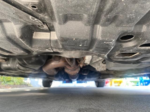 2013 Obsidian /Parchment Lexus ES 350 4dr Sdn LOW MILES 17,959 1 OWNER (JTHBK1GGXD2) with an 3.5L DOHC SFI 24-Valve V6 Engine engine, Automatic transmission, located at 4701 North Dixie Hwy, Pompano Beach, FL, 33064, (954) 422-2889, 26.240938, -80.123474 - OUR WEBPAGE FLORIDACARS1.COM HAS OVER 100 PHOTOS AND FREE CARFAX LINK 2013 LEXUS ES 350 - THIS IS THE LOWEST MILEAGE ONE IN THE COUNTRY FOR SALE 17,959 VIN: JTHBK1GGXD2003380 J T H B K 1 G G X D 2 0 0 3 3 8 0 SEDAN 4 DR 3.5L V6 F DOHC 24V GASOLINE 31 MPG FRONT WHEEL DRIVE Features A/C Seat(s) ABS Br - Photo#21