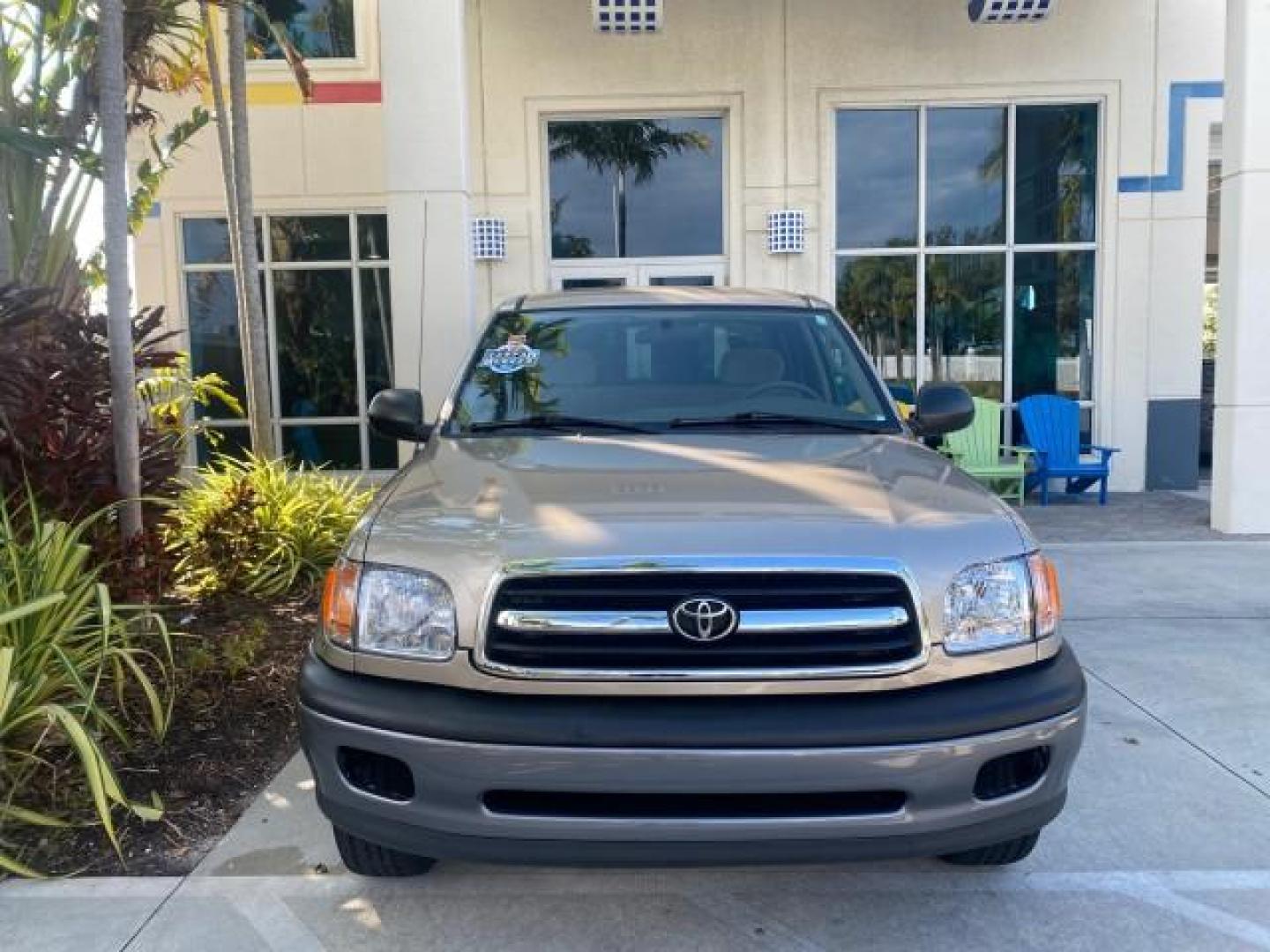 2001 Desert Sand Metallic /Oak Toyota Tundra LOW MILES 65,445 1 OWNER (5TBJN32151S) with an 3.4L DOHC EFI 24-Valve V6 Engine engine, Automatic transmission, located at 4701 North Dixie Hwy, Pompano Beach, FL, 33064, (954) 422-2889, 26.240938, -80.123474 - OUR WEBPAGE FLORIDACARS1.COM HAS OVER 100 PHOTOS AND FREE CARFAX LINK 2001 TOYOTA TUNDRA VIN: 5TBJN32151S215443 5 T B J N 3 2 1 5 1 S 2 1 5 4 4 3 PICKUP 3.4L V6 F DOHC 24V GASOLINE 20 MPG REAR WHEEL DRIVE Features Air Conditioning AM/FM Stereo Automatic Transmission Bed Cover Cassette Player Cloth S - Photo#36