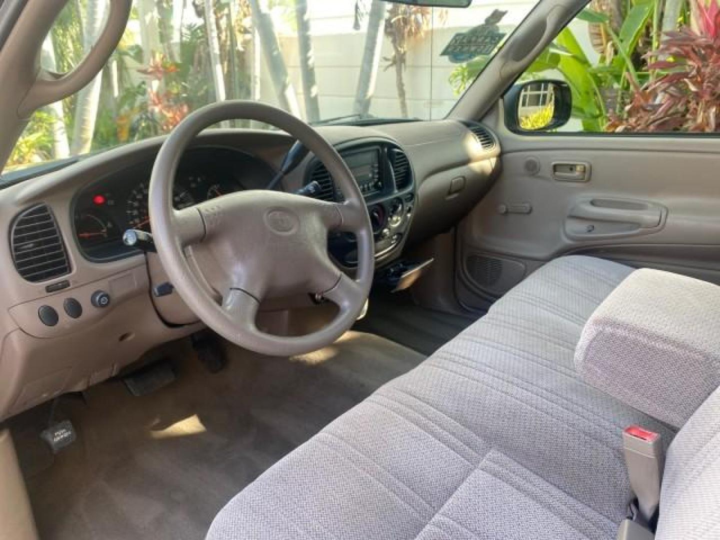 2001 Desert Sand Metallic /Oak Toyota Tundra LOW MILES 65,445 1 OWNER (5TBJN32151S) with an 3.4L DOHC EFI 24-Valve V6 Engine engine, Automatic transmission, located at 4701 North Dixie Hwy, Pompano Beach, FL, 33064, (954) 422-2889, 26.240938, -80.123474 - OUR WEBPAGE FLORIDACARS1.COM HAS OVER 100 PHOTOS AND FREE CARFAX LINK 2001 TOYOTA TUNDRA VIN: 5TBJN32151S215443 5 T B J N 3 2 1 5 1 S 2 1 5 4 4 3 PICKUP 3.4L V6 F DOHC 24V GASOLINE 20 MPG REAR WHEEL DRIVE Features Air Conditioning AM/FM Stereo Automatic Transmission Bed Cover Cassette Player Cloth S - Photo#47