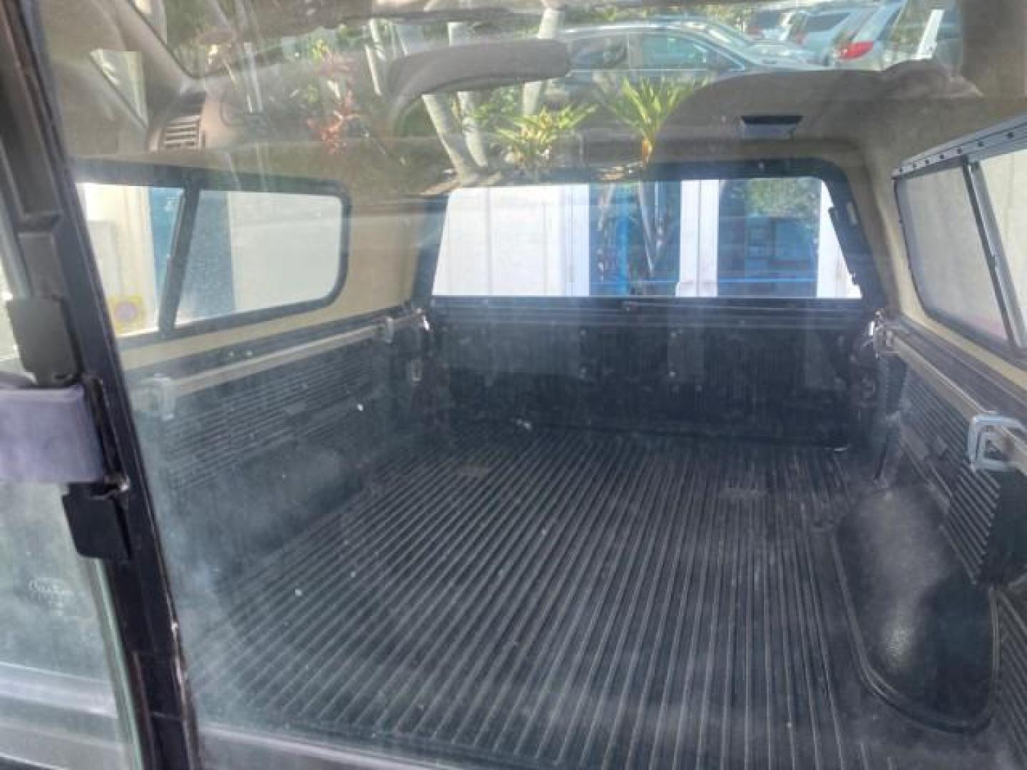 2001 Desert Sand Metallic /Oak Toyota Tundra LOW MILES 65,445 1 OWNER (5TBJN32151S) with an 3.4L DOHC EFI 24-Valve V6 Engine engine, Automatic transmission, located at 4701 North Dixie Hwy, Pompano Beach, FL, 33064, (954) 422-2889, 26.240938, -80.123474 - OUR WEBPAGE FLORIDACARS1.COM HAS OVER 100 PHOTOS AND FREE CARFAX LINK 2001 TOYOTA TUNDRA VIN: 5TBJN32151S215443 5 T B J N 3 2 1 5 1 S 2 1 5 4 4 3 PICKUP 3.4L V6 F DOHC 24V GASOLINE 20 MPG REAR WHEEL DRIVE Features Air Conditioning AM/FM Stereo Automatic Transmission Bed Cover Cassette Player Cloth S - Photo#68