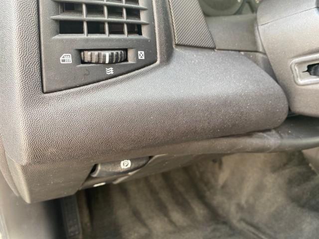 2004 Black Raven /Ebony Cadillac CTS LOW MILES 59,491 SUNROOF (1G6DM577140) with an 3.6L V6 VVT Engine engine, Automatic transmission, located at 4701 North Dixie Hwy, Pompano Beach, FL, 33064, (954) 422-2889, 26.240938, -80.123474 - OUR WEBPAGE FLORIDACARS1.COM HAS OVER 100 PHOTOS AND FREE CARFAX LINK 2004 CADILLAC CTS VIN: 1G6DM577140165313 1 G 6 D M 5 7 7 1 4 0 1 6 5 3 1 3 SEDAN 4 DR 3.6L V6 F GASOLINE 26 MPG REAR WHEEL DRIVE Features ABS Brakes Air Conditioning Alloy Wheels AM/FM Stereo Automatic Transmission CD Audio Cruise - Photo#54