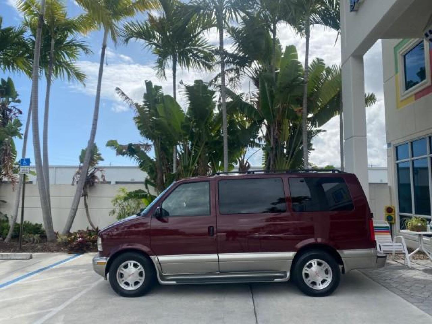 2003 Dark Toreador Red Metallic /Pewter GMC Safari Passenger LOW MILES 34,284 1 OWNER 8 PASSENGER (1GKEL19X13B) with an 4.3L Vortec 4300 V6 MFI Engine engine, Automatic transmission, located at 4701 North Dixie Hwy, Pompano Beach, FL, 33064, (954) 422-2889, 26.240938, -80.123474 - OUR WEBPAGE FLORIDACARS1.COM HAS OVER 100 PHOTOS AND FREE CARFAX LINK 2003 GMC SAFARI 8 PASSENGER AWD 1 OWNER SINCE NEW - ONE OF A KIND FIND VIN: 1GKEL19X13B516237 1 G K E L 1 9 X 1 3 B 5 1 6 2 3 7 VAN 4.3L V6 F OHV 12V GASOLINE 18 MPG ALL WHEEL DRIVE Features 4WD/AWD ABS Brakes Air Conditioning All - Photo#31