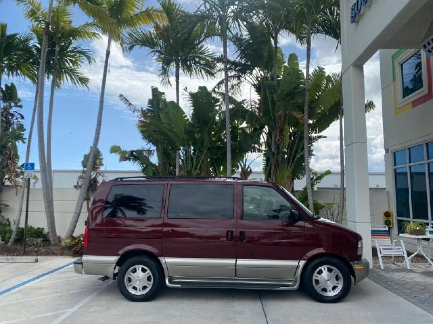 2003 Dark Toreador Red Metallic /Pewter GMC Safari Passenger LOW MILES 34,284 1 OWNER 8 PASSENGER (1GKEL19X13B) with an 4.3L Vortec 4300 V6 MFI Engine engine, Automatic transmission, located at 4701 North Dixie Hwy, Pompano Beach, FL, 33064, (954) 422-2889, 26.240938, -80.123474 - OUR WEBPAGE FLORIDACARS1.COM HAS OVER 100 PHOTOS AND FREE CARFAX LINK 2003 GMC SAFARI 8 PASSENGER AWD 1 OWNER SINCE NEW - ONE OF A KIND FIND VIN: 1GKEL19X13B516237 1 G K E L 1 9 X 1 3 B 5 1 6 2 3 7 VAN 4.3L V6 F OHV 12V GASOLINE 18 MPG ALL WHEEL DRIVE Features 4WD/AWD ABS Brakes Air Conditioning All - Photo#95